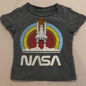 Cat & Jack Gray T-Shirt with Space Shuttle Design